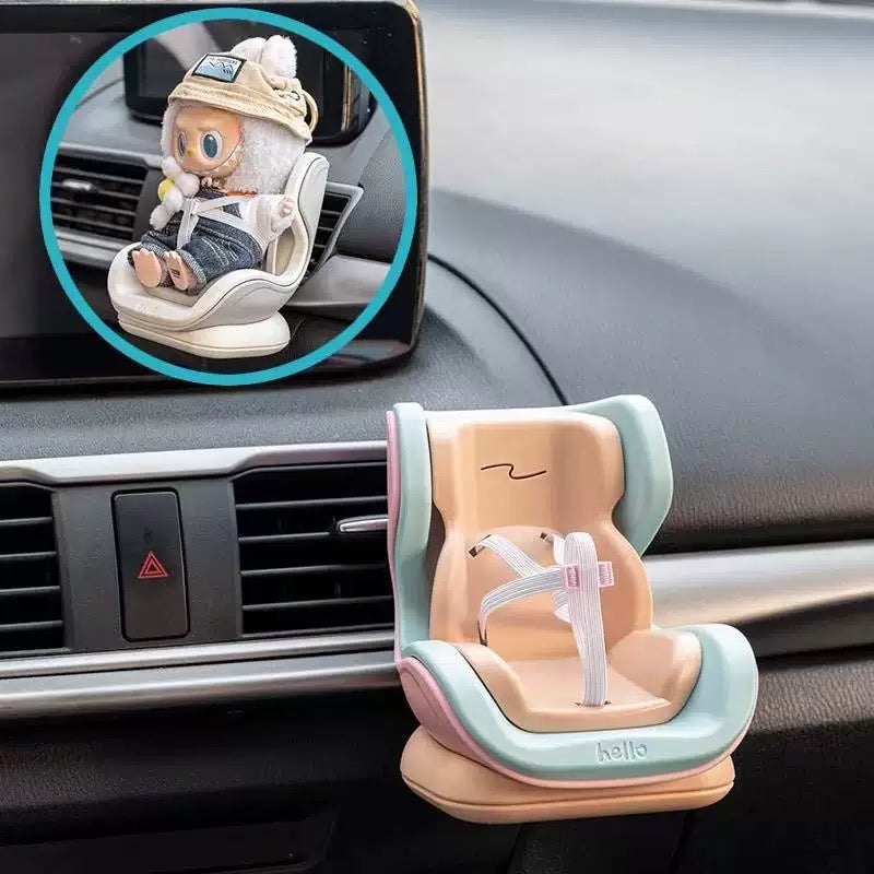 Labubu Mini Car Seat – Clip onto Air Vents or Display on Dashboard, the Cutest Ride Companion!(not including the doll)