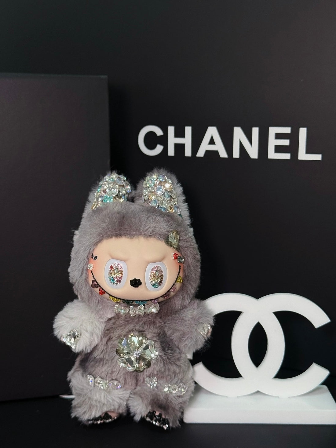 Pre-Order: “True Me” Labubu Sparkle Edition – Swarovski-Encrusted Heavy Detail Charm (Ships in 10–15 Days)